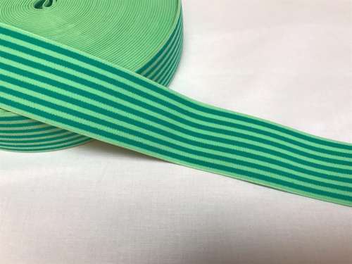 Blød elastik til undertøj -  4 cm  i  smal stribet grønne nuancer